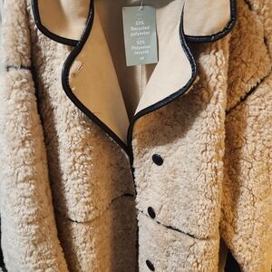 H&M Cream and Black Sherpa Jacket